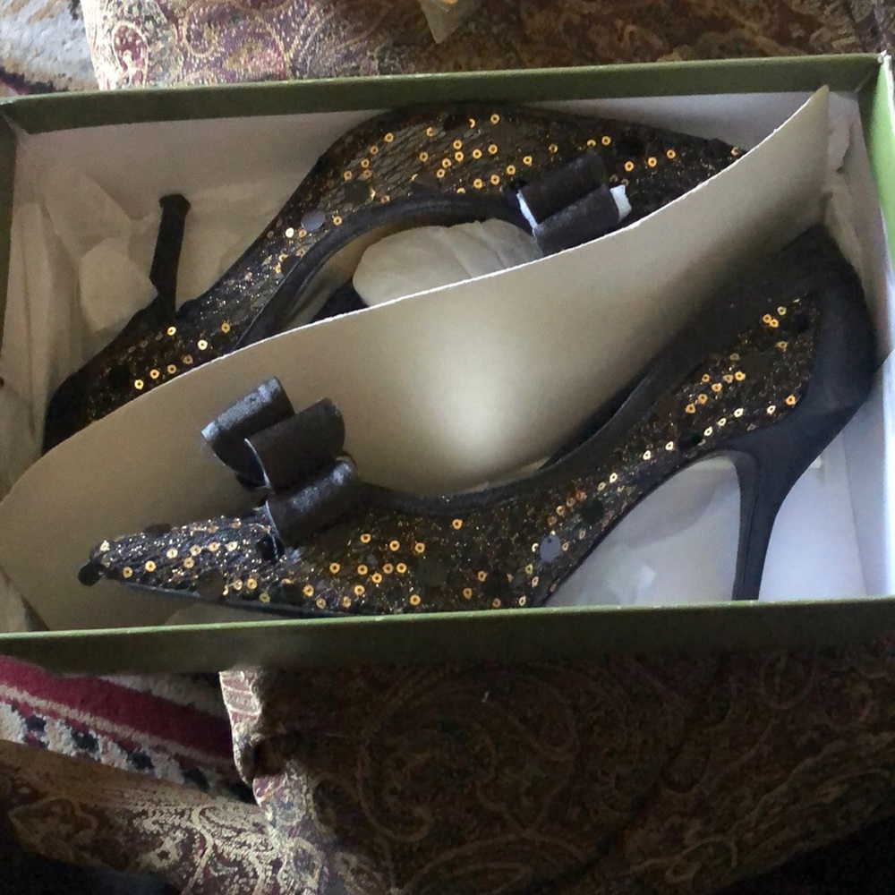 J. Renee Charis-Smbgm Cherish